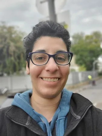 ניקי1