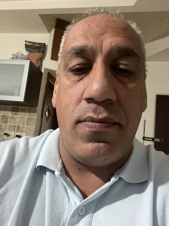 מיכאלי  גרוש