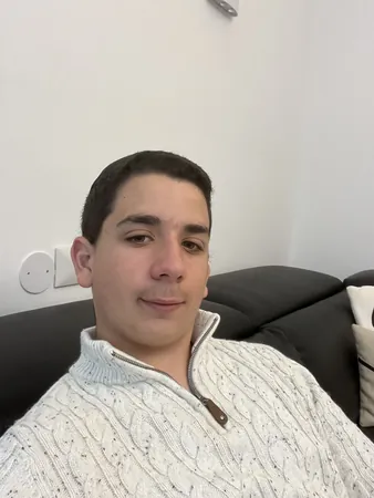 יהונתן סיבוני 