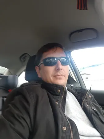 82Leon