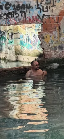 גיגולו54