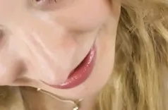 אחת הזוהרת