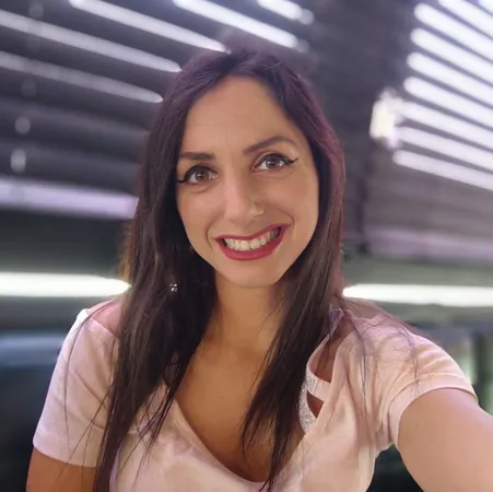shira1988
