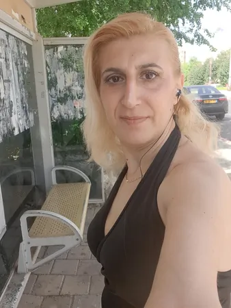 טניה (טטיאנה)