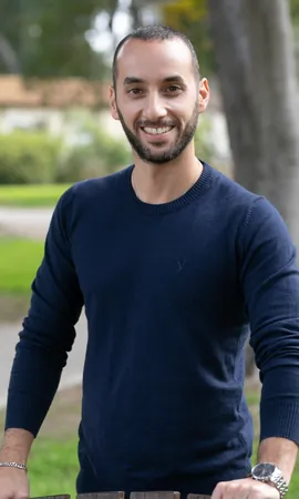 אלירן מ.