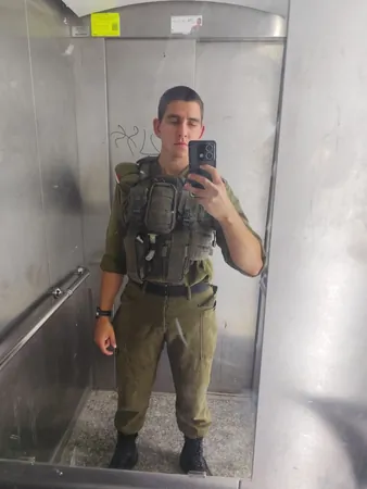 חייל רווק