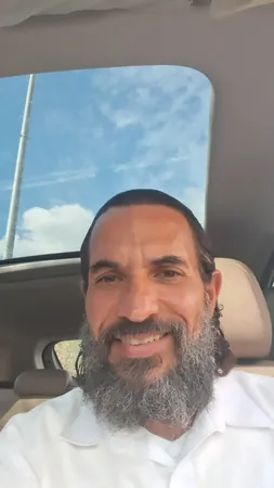אליהו חי פונס 