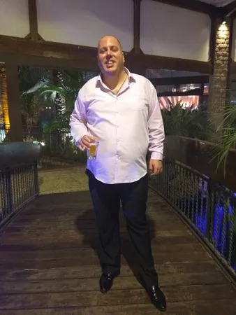 חתיך אש מגיל שש