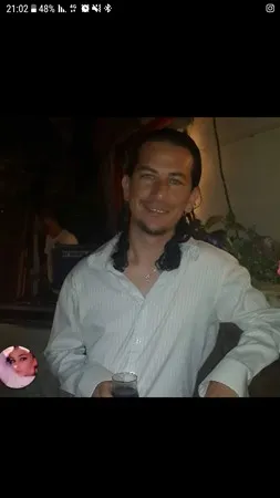 Gus83