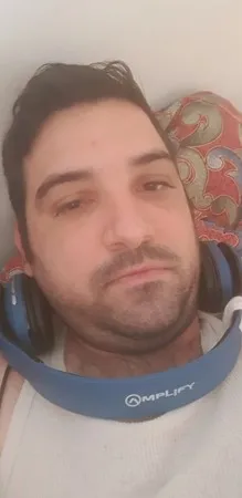 יוגב יוגב