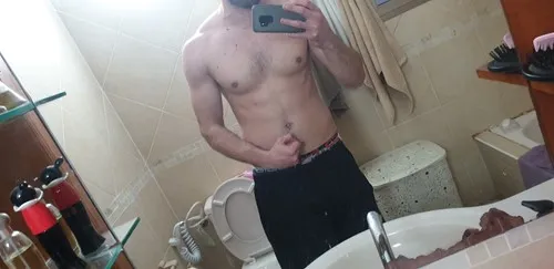 Thgy