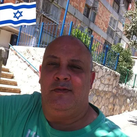 שלום בלישה