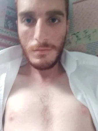 האח