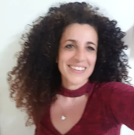 אורלי ק