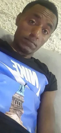 יפות עושה לי 