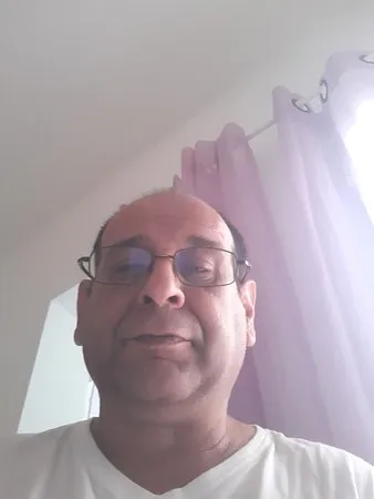גרוש נחמד