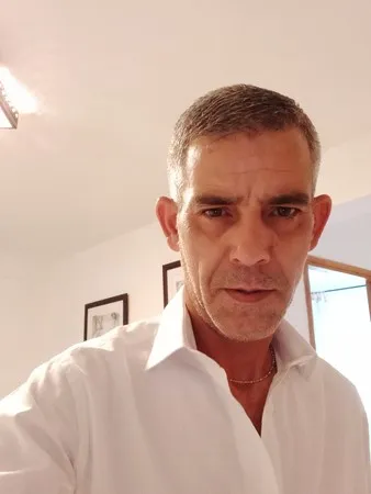 חרמן מפנק