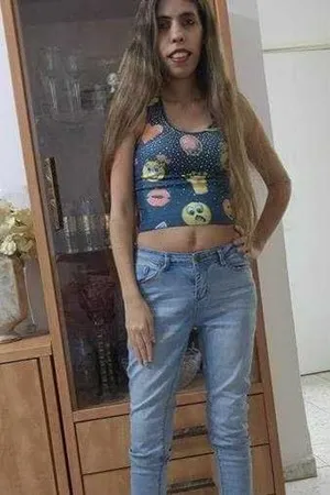 בחורה טובה