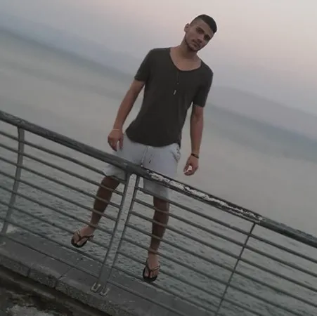 האחד שלך00