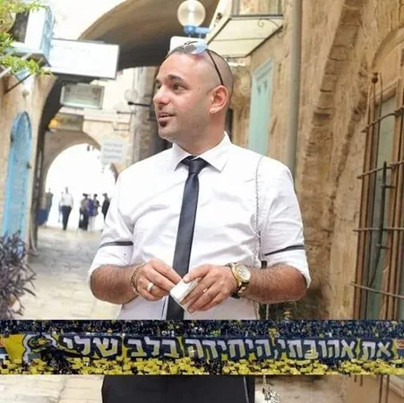 מושיק36