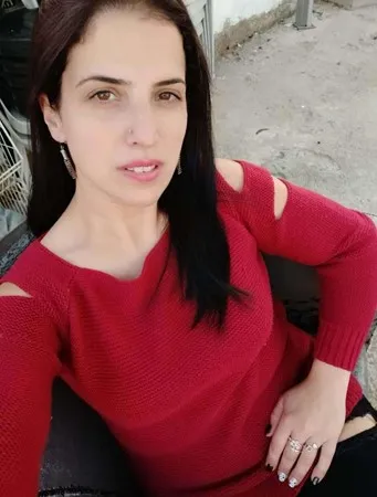 דנה ב.ש
