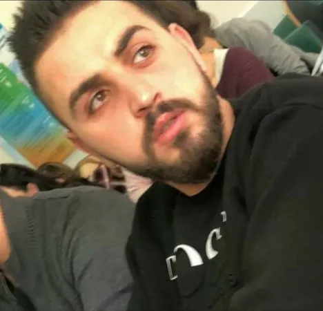 עזו 
