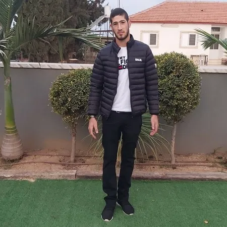 מגריבי שי
