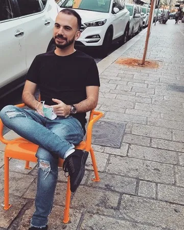 Uzan23