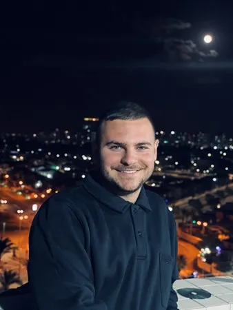 ‘Nir