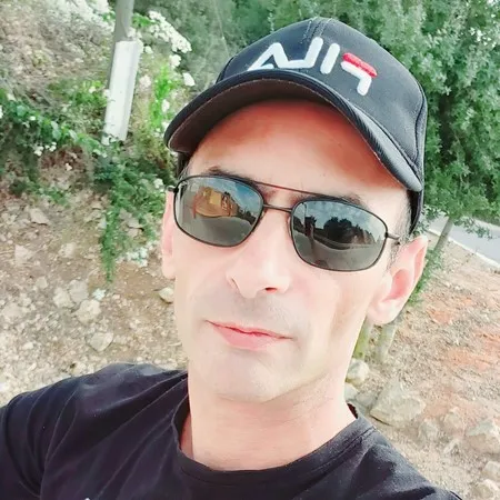 מוטי בן אב