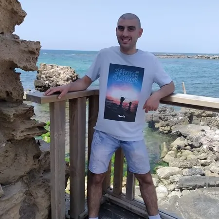 גיא אלחנתי