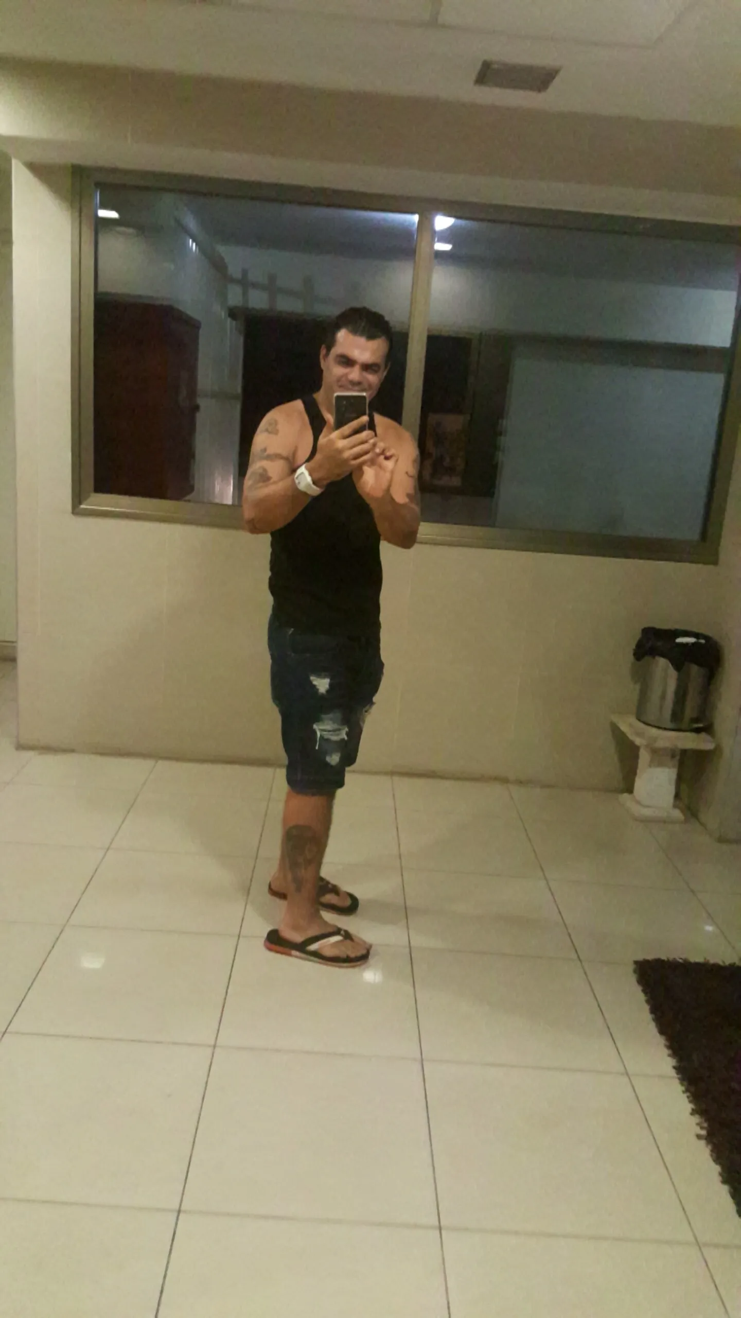 צביקה לוי 41