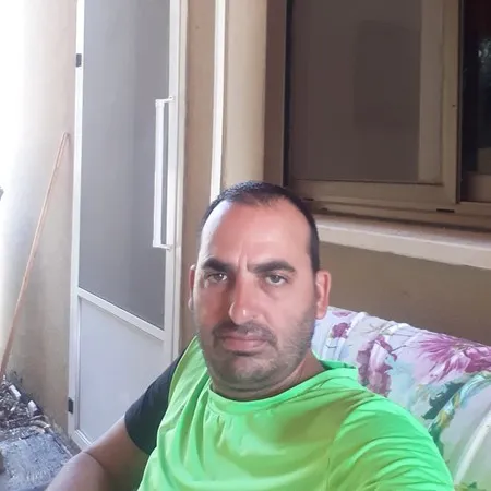 שמעון נחמני