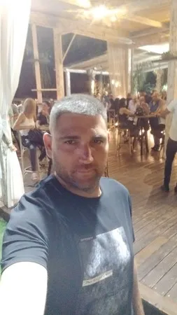 גבר רומנטי 