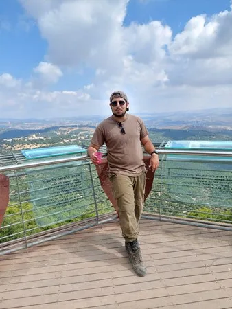 דניאל ללא אל