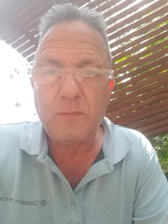 בלום
