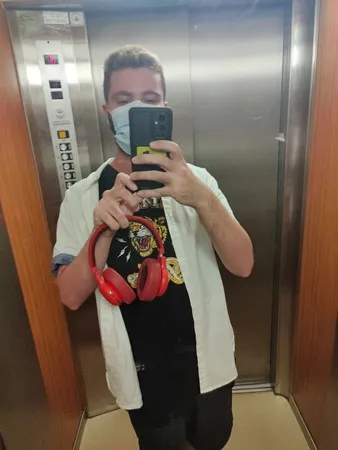 טל וולף