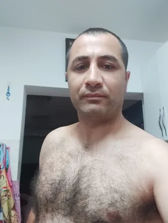 גו'ני איפראימוב