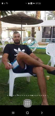 פותח