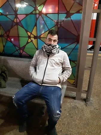 רוצה קשר רצינע