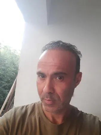 Dan m