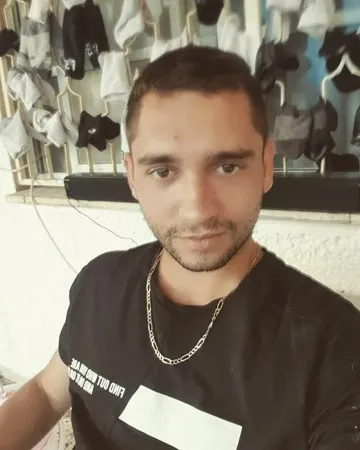  Yuval1101
