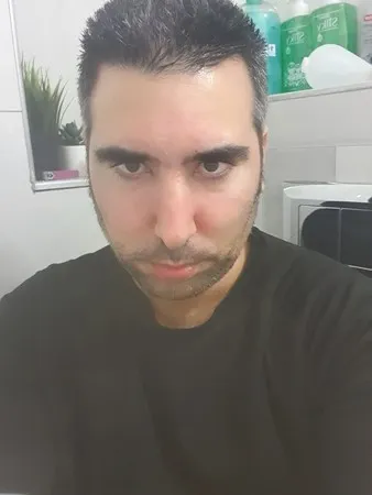 IVYAN