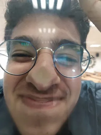 המפנק מהמרכז
