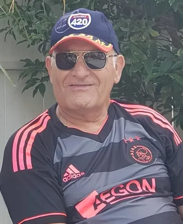 חיים. כ