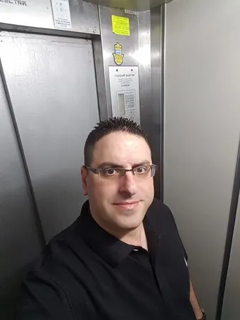 דניאל27007