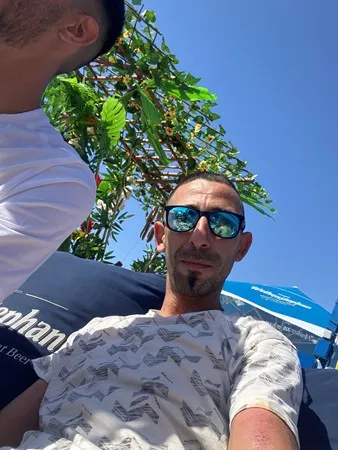 חיים .ה