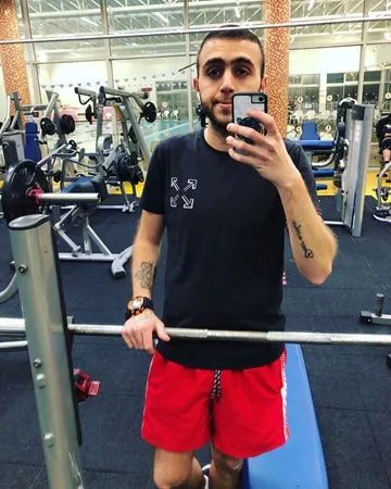 תומר צור