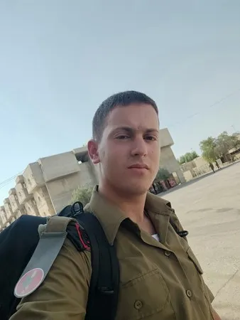 דניאל.12