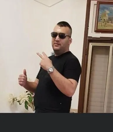 אסיר89